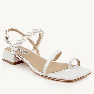 Badgley Mischka White Pearl-Strap Toe Loop Sandals